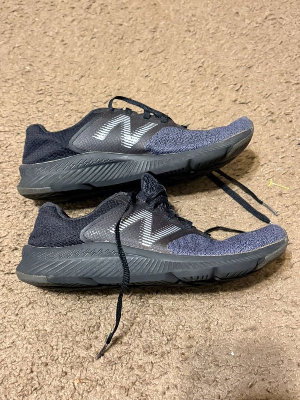 Women's New Balance Black/Navy Blue DRFT v1 Running Athletic Shoes Size 5.5